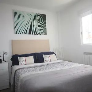 https://marbella-rooms-near-puerto-banus-and-golf.es-andalucia.com